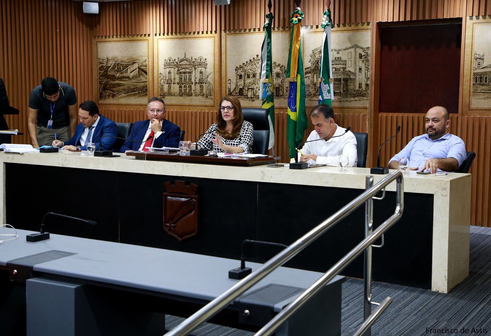 Comissão de Justiça da Câmara de Natal aprova 11 projetos e zera pauta