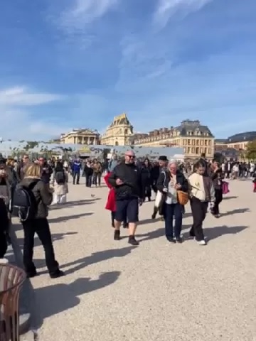 Palácio de Versalhes é evacuado por suspeita de bomba
