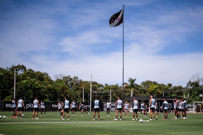 Brasileirão retorna após pausa na Data FIFA; veja os jogos de hoje e onde assistir