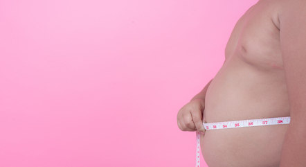 Ciência revela qual é o principal causador da obesidade — e não são as gorduras e os carboidratos; veja