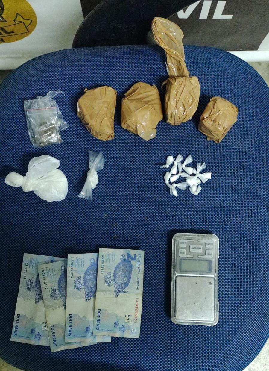 Homem de 58 anos é preso por tráfico de drogas na Praia do Meio