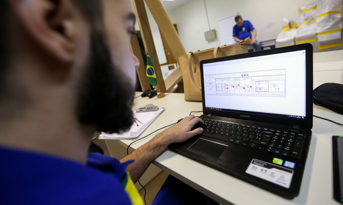 Semtas abre 135 vagas para cursos gratuitos de qualificação profissional em Natal