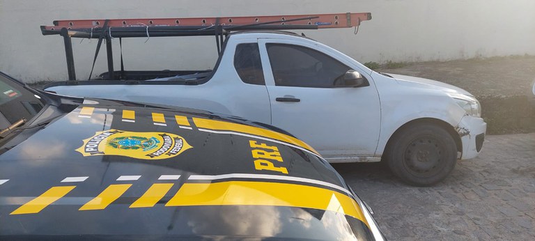 PRF recupera um veículo e prende dois homens neste fim de semana no RN