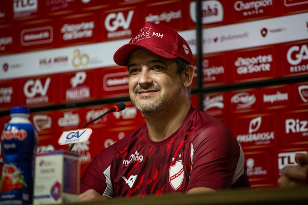América tem novo técnico; veja quem é