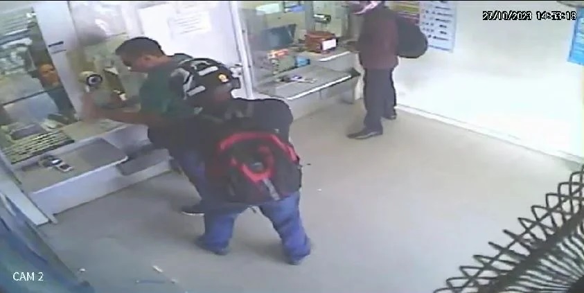 VÍDEO: Criminosos armados tentam assaltar lotérica em Natal; assista