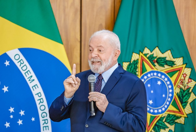 Declaração de Lula derruba a Bolsa e dispara dólar e os juros