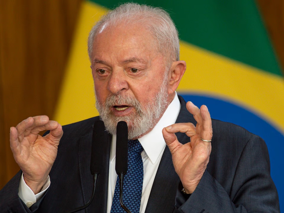 Lula aumenta imposto sobre armas de fogo