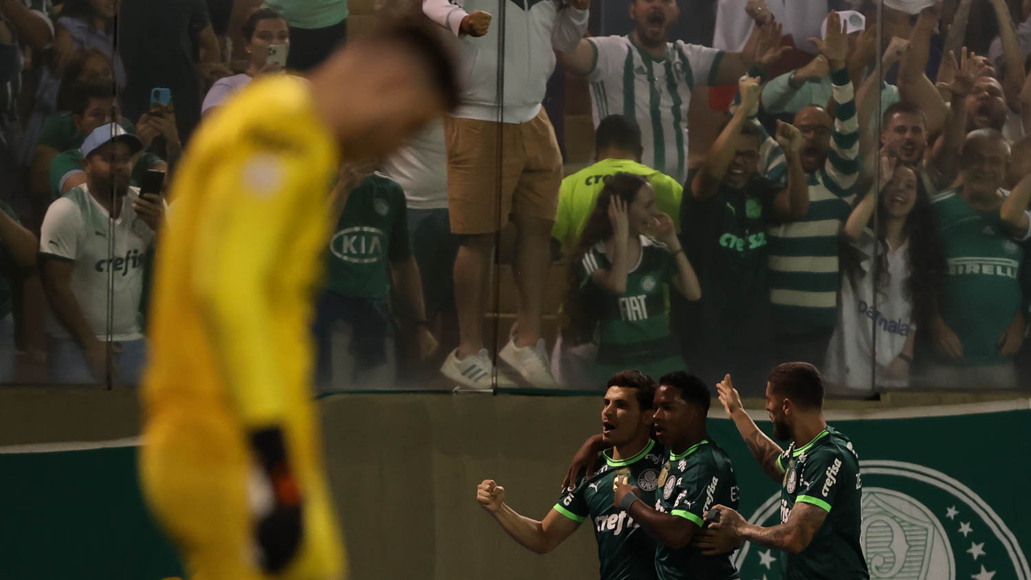 VÍDEO: Palmeiras vence Athletico com golaço de Endrick e alcança líder Botafogo; veja melhores momentos