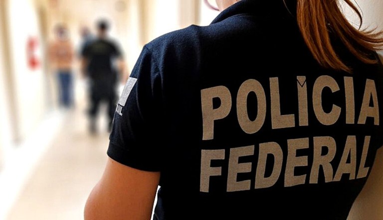 PF faz operação contra grupo que planejava atos terroristas no Brasil