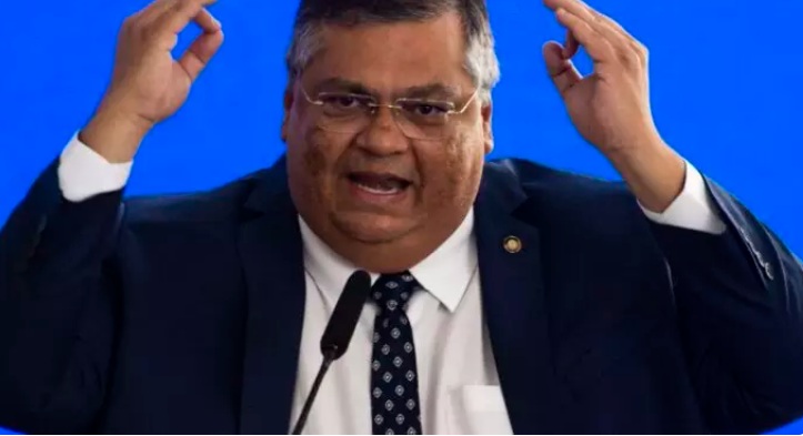 Flávio Dino se manifesta sobre visita de integrante do Comando Vermelho ao Ministério da Justiça