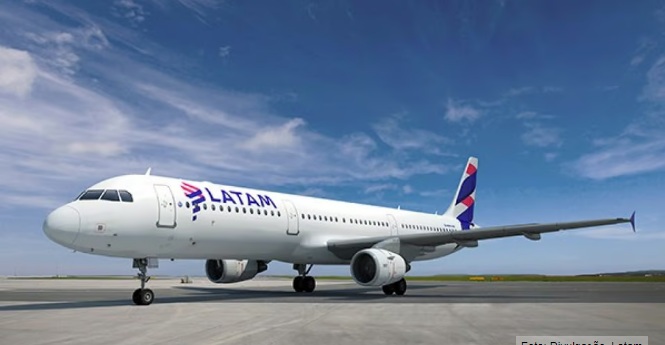 Avião da Latam escapa por pouco de pousar na cidade errada
