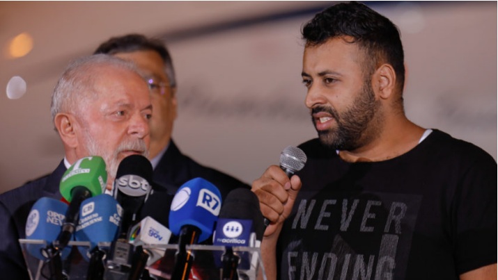 (VÍDEO) Repatriado de Gaza que discursou ao lado de Lula fez postagens a favor de explodir ônibus em Israel; ASSISTA