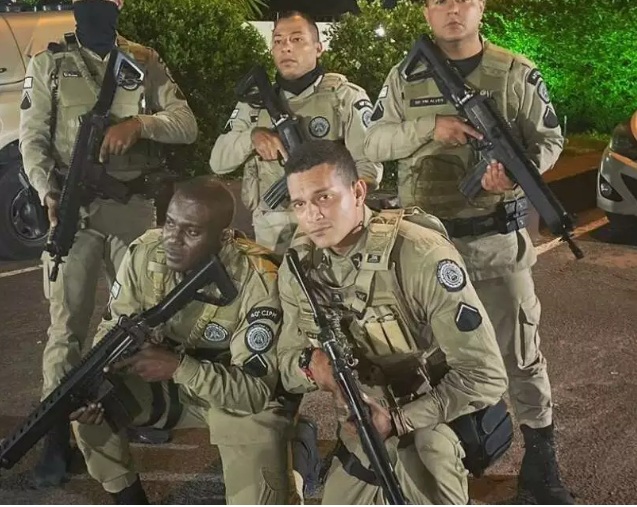 Policial pode perder emprego por questionar ida de Dino à Maré