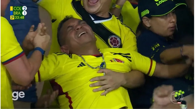 VÍDEO: Após passar 13 dias sequestrado, pai de Luis Díaz se emociona com gols do filho pela Colômbia