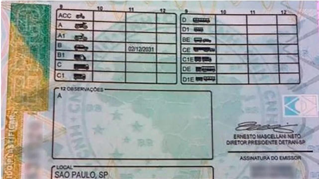Farol baixo, CNH e insulfilm: fique de olho nas novas regras e evite multas