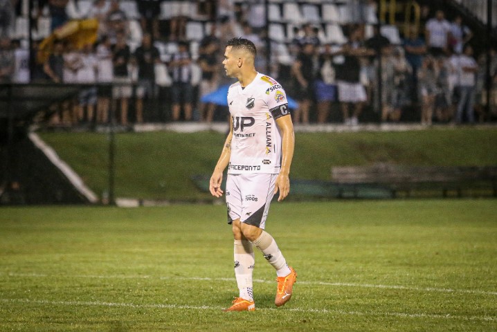 América quer ex-capitão do ABC