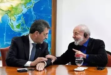 Lula é um dos maiores derrotados com vitória de Milei na Argentina