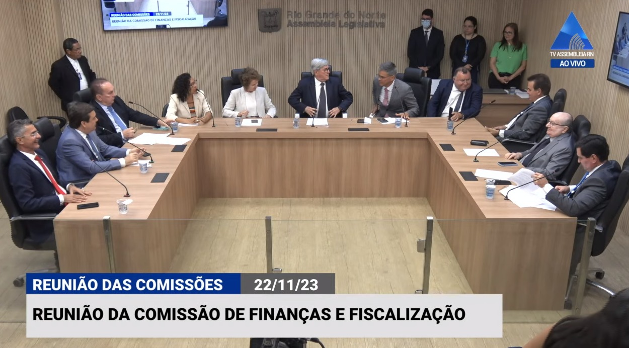 Derrota: Comissão de Finanças rejeita projeto de aumento do ICMS