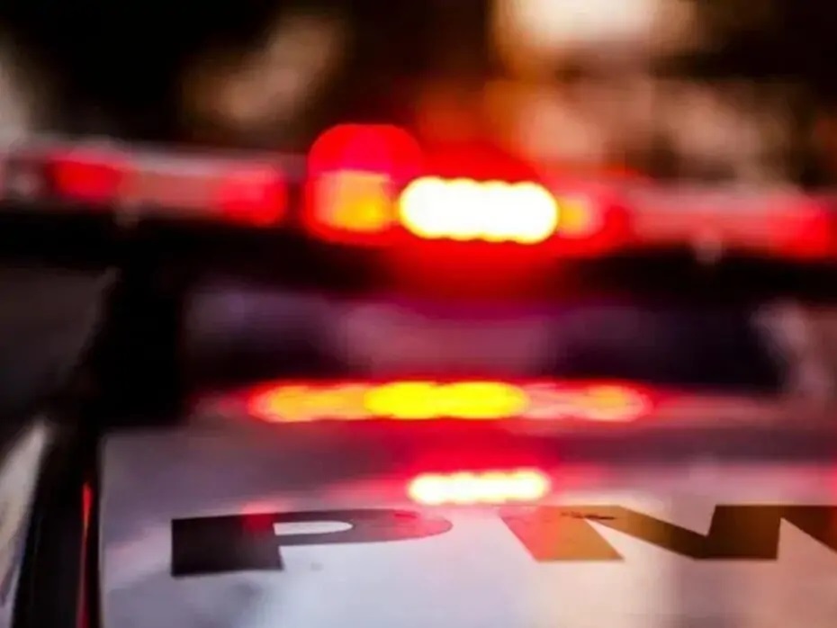 Policial Federal reage a assalto em Mossoró e troca tiro com criminosos; assaltante morreu e comparsa foi baleado