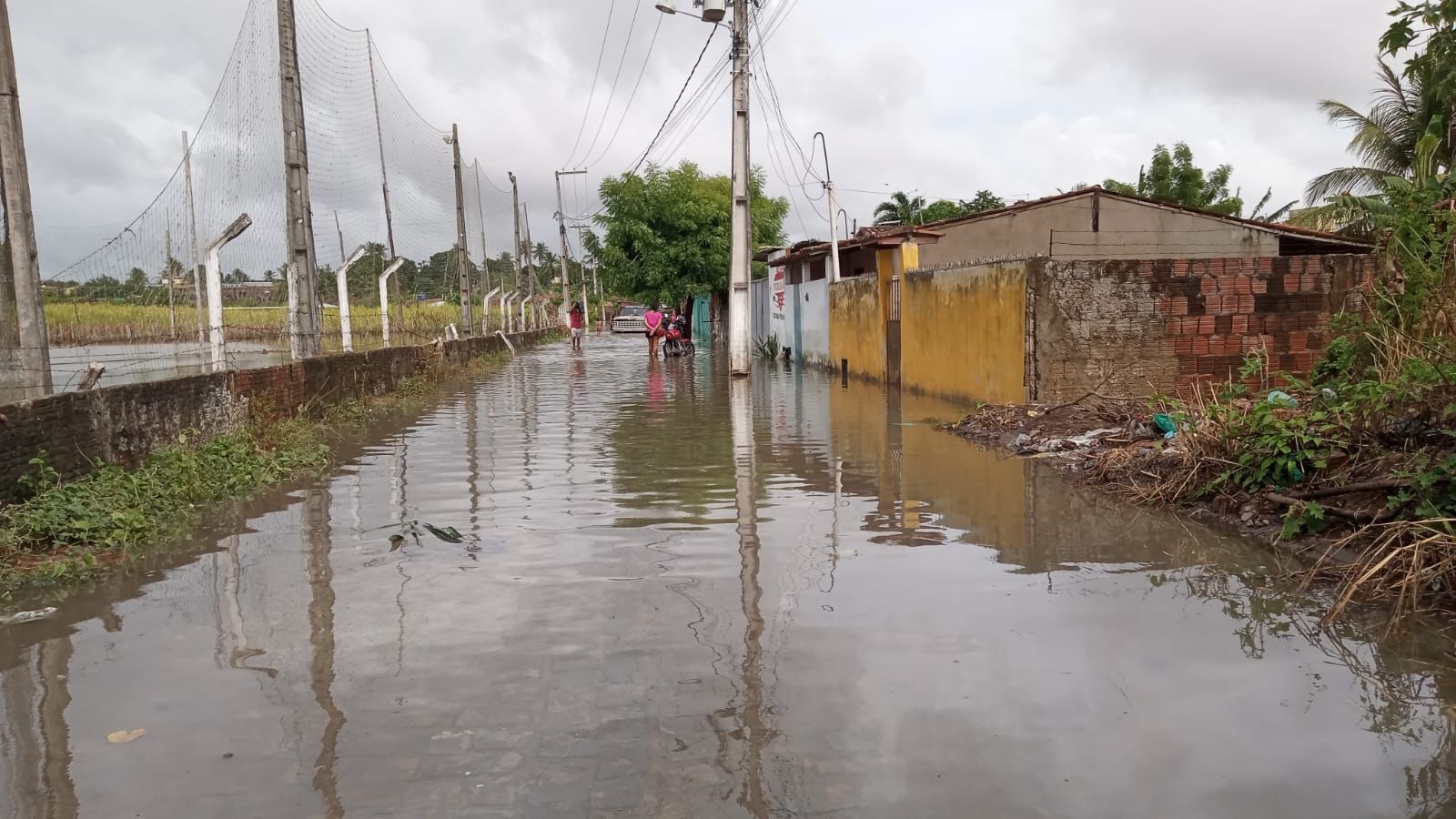 Natal estima 1.800 pessoas afetadas por fortes chuvas