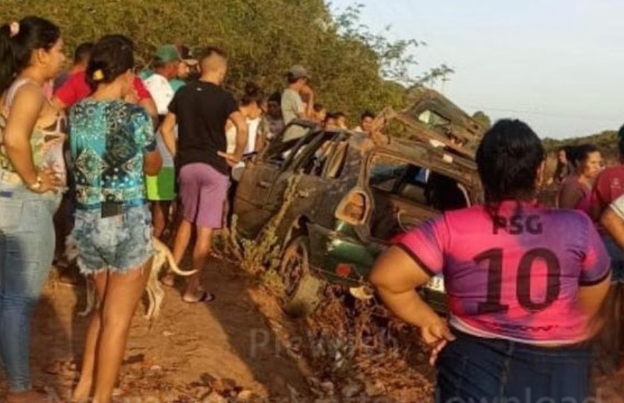 Motorista morre após capotar carro no interior do RN