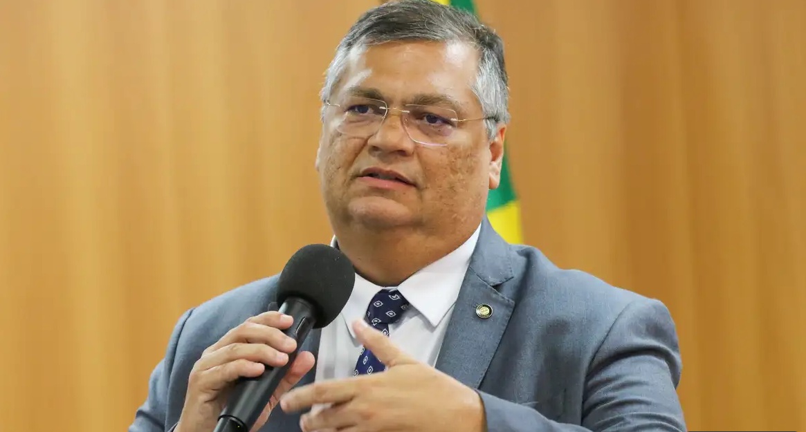 Rejeição declarada de senadores a Dino no STF já supera votos contrários a Zanin