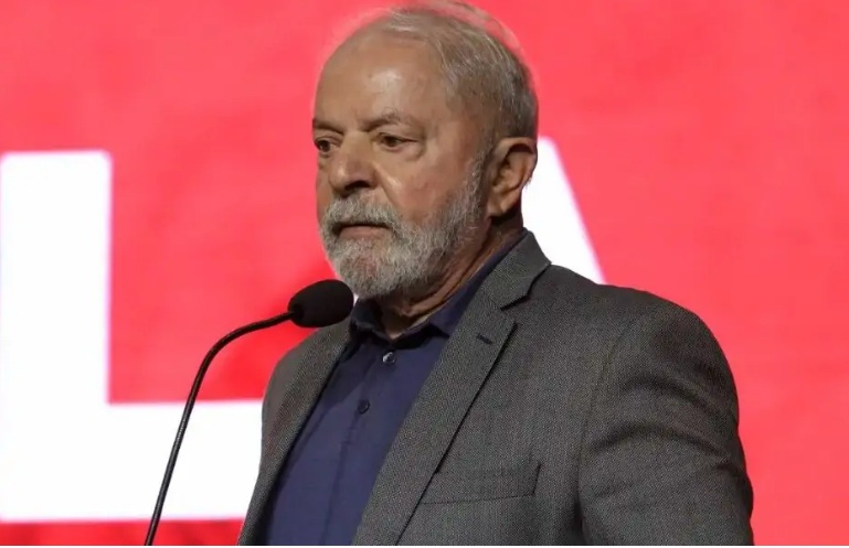 Lula firma acordo para encerrar processo e pagará multa de R$ 62 mil por infração ambiental