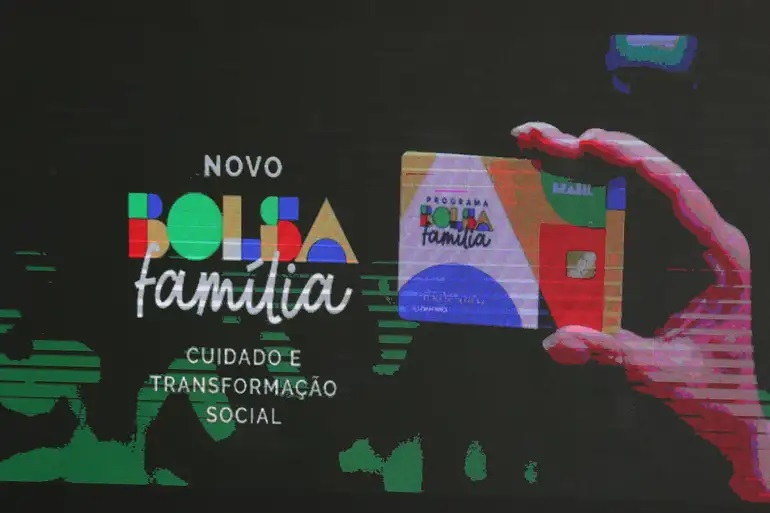 RN tem mais beneficiários do Bolsa Família que empregados com carteira assinada em 2023