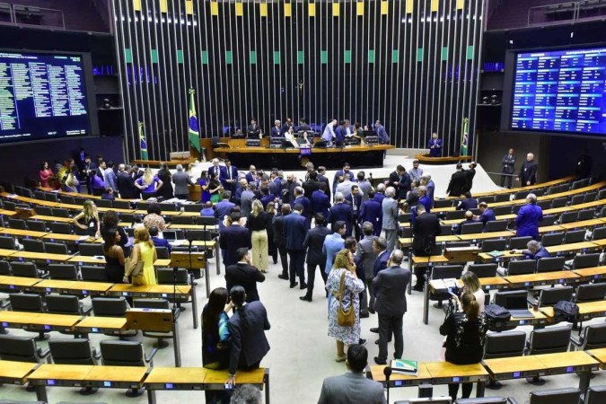 Congresso derruba veto de Lula ao Marco Temporal das terras indígenas