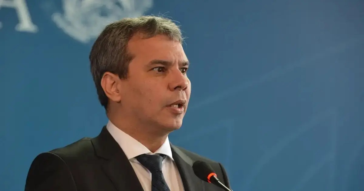 Secretário no Planalto ganha força na sucessão de Dino; Lewandowski é descartado por líder