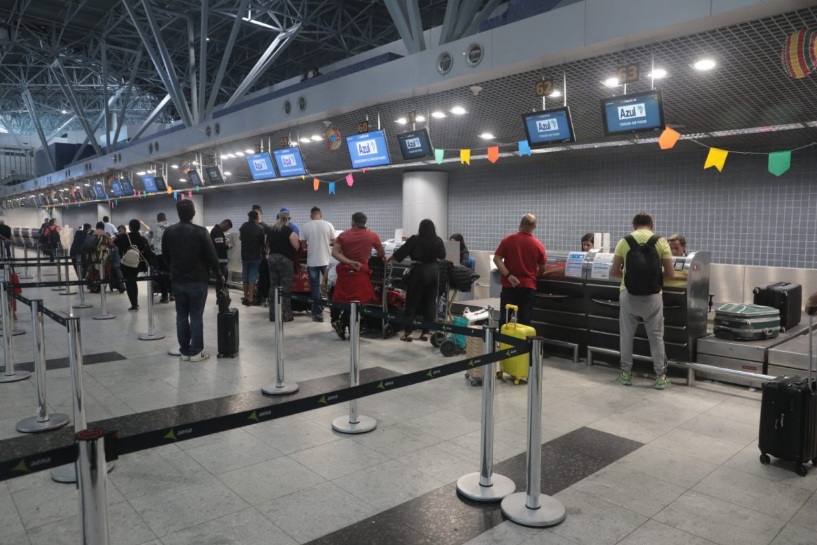 Passagens aéreas terão "cotas" com teto de preço de até R$ 799