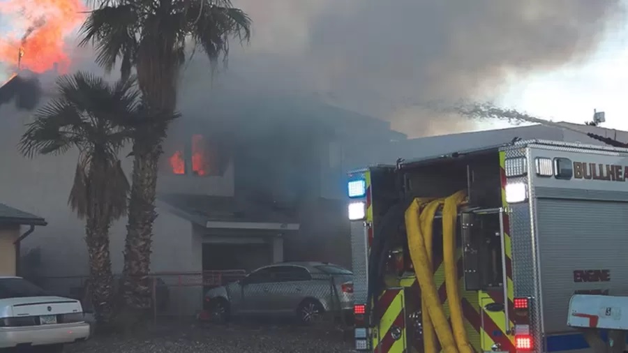 Crianças morrem em incêndio enquanto pai fazia compras de Natal