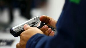 STJ decide que uso de arma de brinquedo durante roubo é ‘grave ameaça’