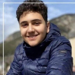 Menino de 14 anos morre afogado após se enroscar em escada de piscina de prédio de luxo em SP