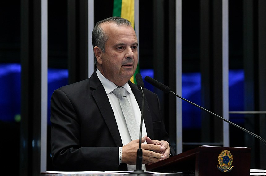 Rogério Marinho e outros 29 senadores repudiam evento alusivo aos atos de 8 de janeiro