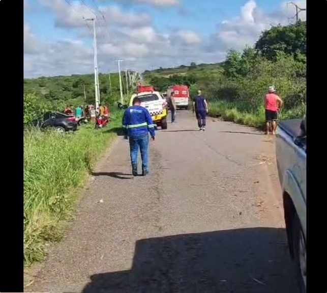 Motociclista e passageira morrem em colisão com caminhonete na RN-120
