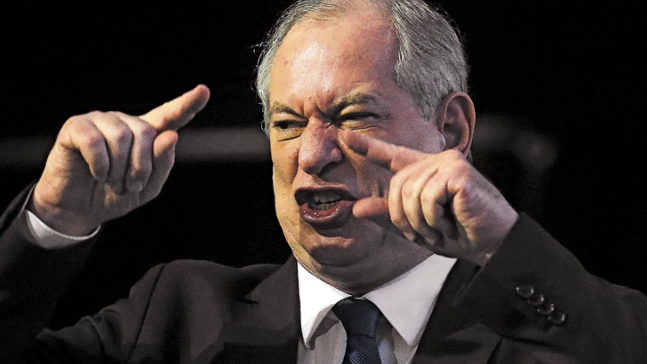 “Laços sólidos com o PT”, diz Ciro Gomes sobre caso Choquei