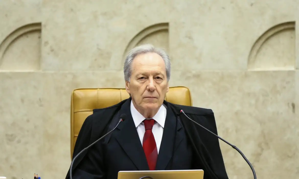 Lewandowski aceita convite de Lula e será o novo ministro da Justiça