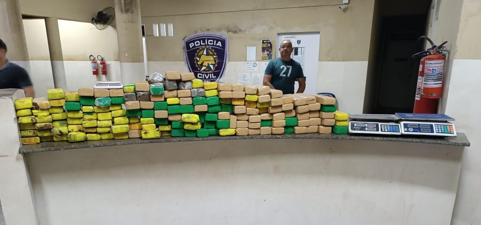 VÍDEO: ﻿Polícia Militar apreende cerca de 150 kg de maconha na Zona Norte de Natal