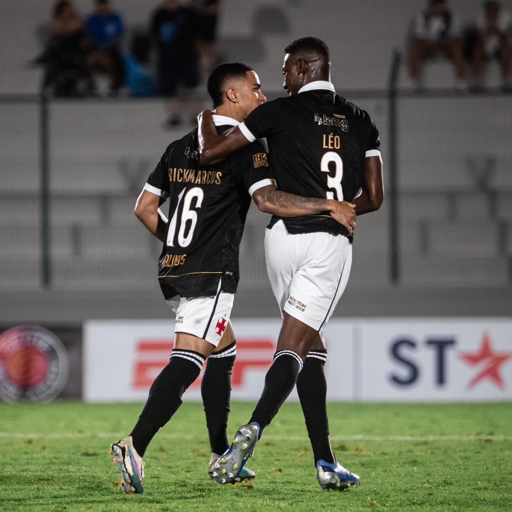 Vasco vence amistoso contra o San Lorenzo e ganha segundo jogo no mesmo dia