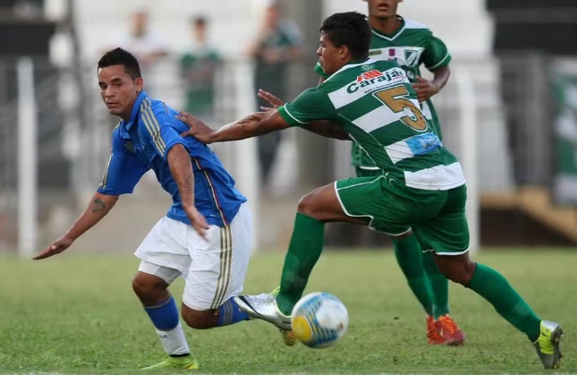 Joia do Palmeiras que dividiu artilharia com Gabriel Jesus deixou futebol e trabalha em ferro-velho