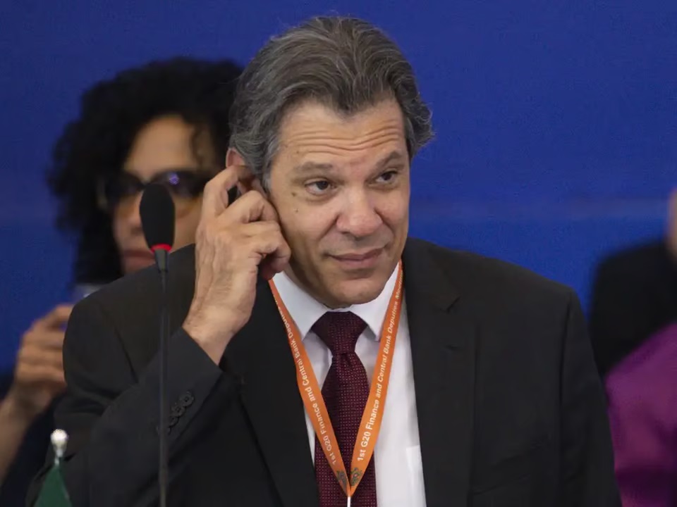 Governo Lula tem déficit de R$ 230,5 bi em 2023, pior desde 2020