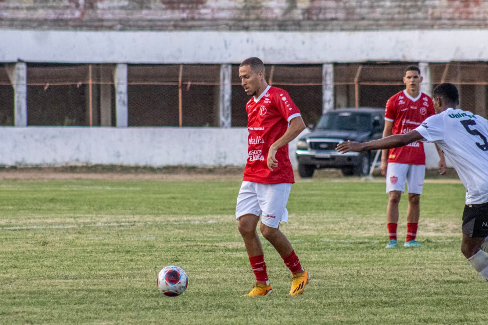 Potiguar de Mossoró anuncia desligamento de jogador; reforço é oficializado