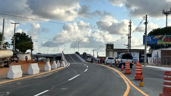 Trânsito no Viaduto da Urbana é liberado nesta sexta-feira (2)