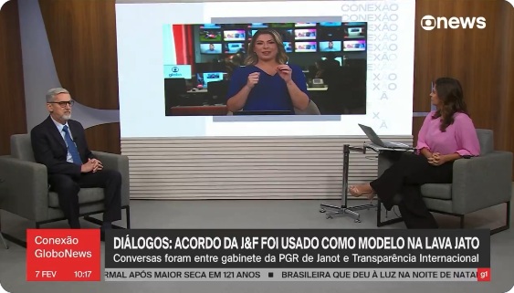 [VÍDEO] Climão: Jornalistas da Globonews se desentendem ao vivo