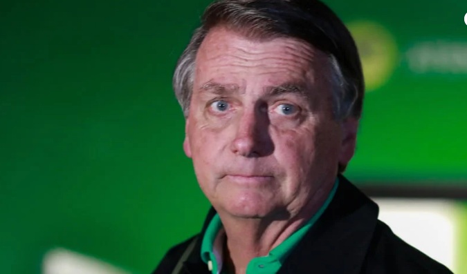 Para 52%, prisão de Bolsonaro seria injusta, diz pesquisa