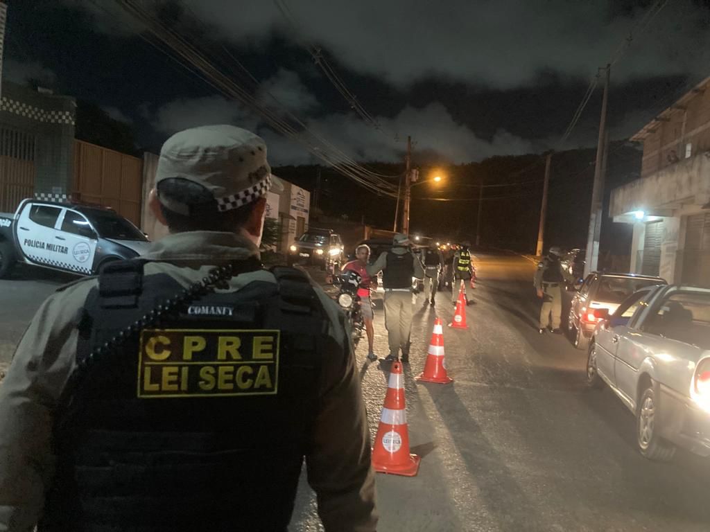Três pessoas são presas por embriaguez em operações nas zonas Norte e Oeste de Natal
